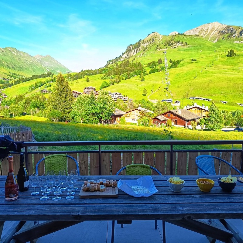 Apéritif vue village